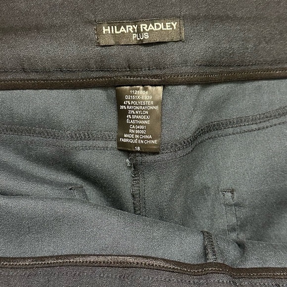 Navy dress pants 3/4 length - Picture 4 of 4